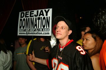 DJ in Bangkok 010.jpg