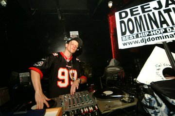 DJ in Bangkok 019.jpg