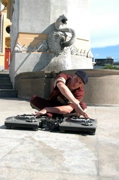 DJ in Bangkok 107.jpg