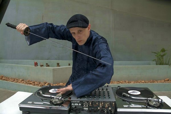 00194.jpg