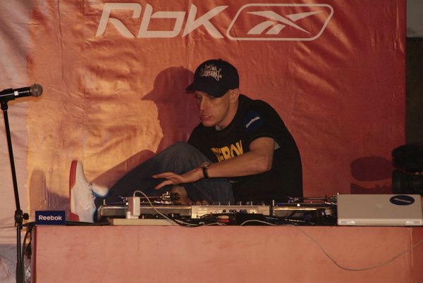 32.DJ Tour Of Hong Kong.JPG