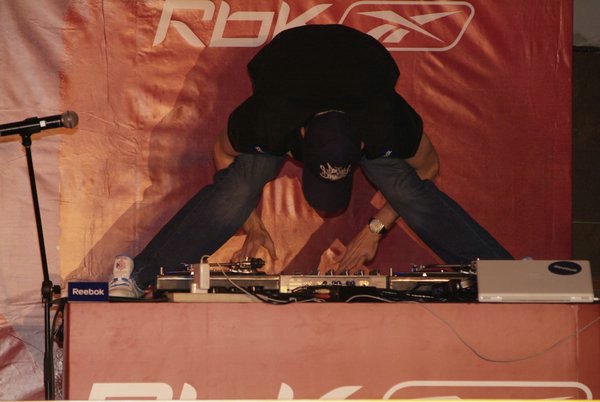 40.DJ Tour Of Hong Kong.JPG