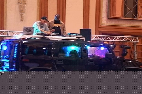 DJ Tour Of Middle East 15.jpg