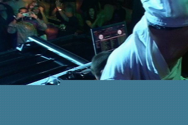 DJ Tour Of Middle East 34.jpg