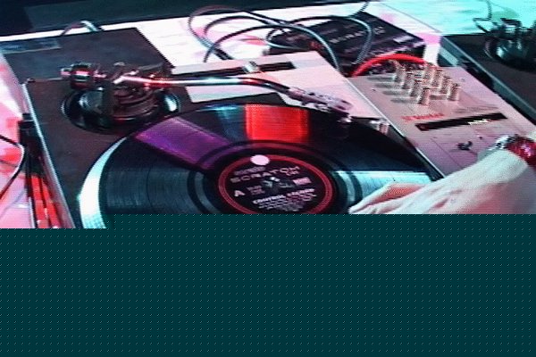 DJ Tour Of Middle East 39.jpg